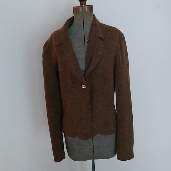 Jacket - Picture 1 of 4